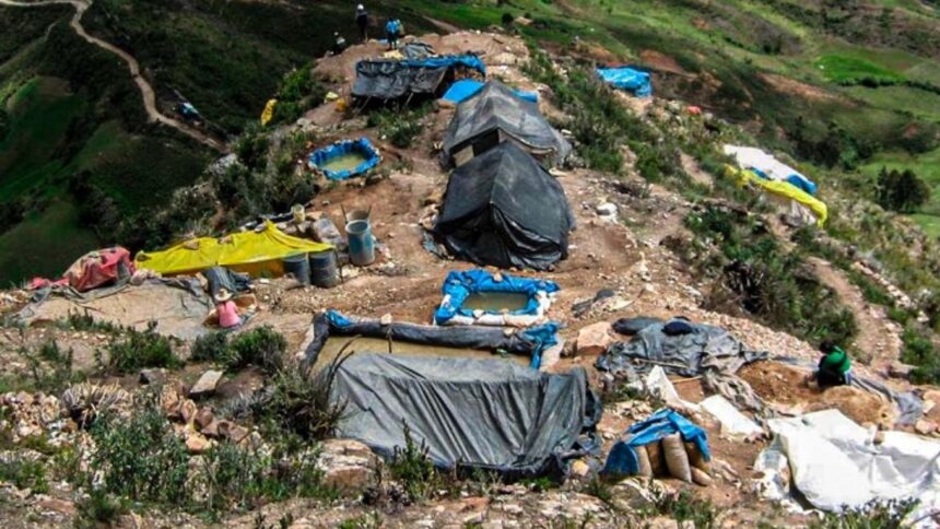 Legisladores peruanos exigen acción contra minería ilegal en Pataz