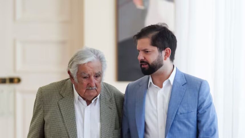 Presidente Boric viaja a Uruguay para despedir a José Mujica