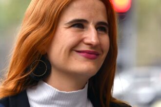 Renuncia de Emilia Ríos: se prepara para periodo pre y post natal