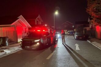 Violento robo de auto en Colina deja grave a propietario