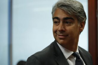 ME-O busca patrocinantes para candidatura presidencial con estadio para la U