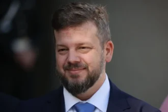 Tensiones entre Partido Nacional Libertario y Republicano en carrera presidencial Chile