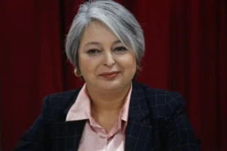 Jeannette Jara presenta equipo y voceros para elecciones primarias políticas