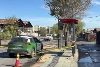 Violento asalto en La Pintana deja a uno en riesgo vital