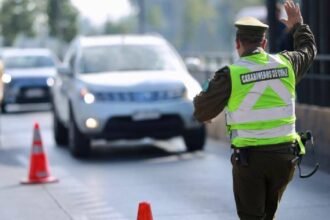 Santiago extiende restricción vehicular hasta agosto para combatir la contaminación