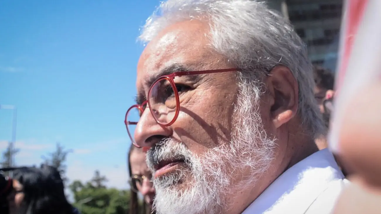 Autorizan evaluación médica a abogado Luis Hermosilla tras descompensación en cárcel. Autorizan evaluación médica a abogado Luis Hermosilla tras descompensación en cárcel.