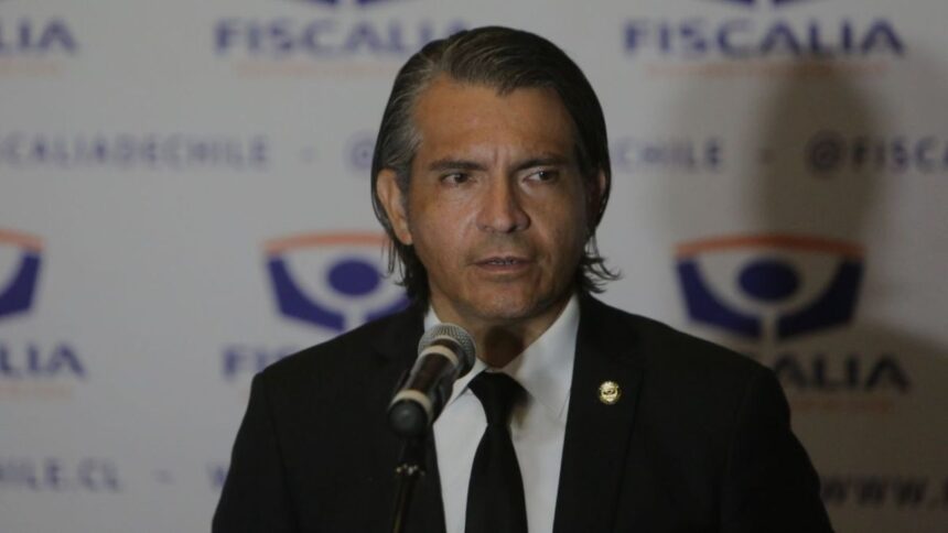 Fiscal acusa sesgo político en "pinchazo" a Huneeus: Conflicto judicial en Antofagasta