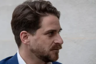 Candidatos presidenciales debate sobre sueldos en plena campaña política