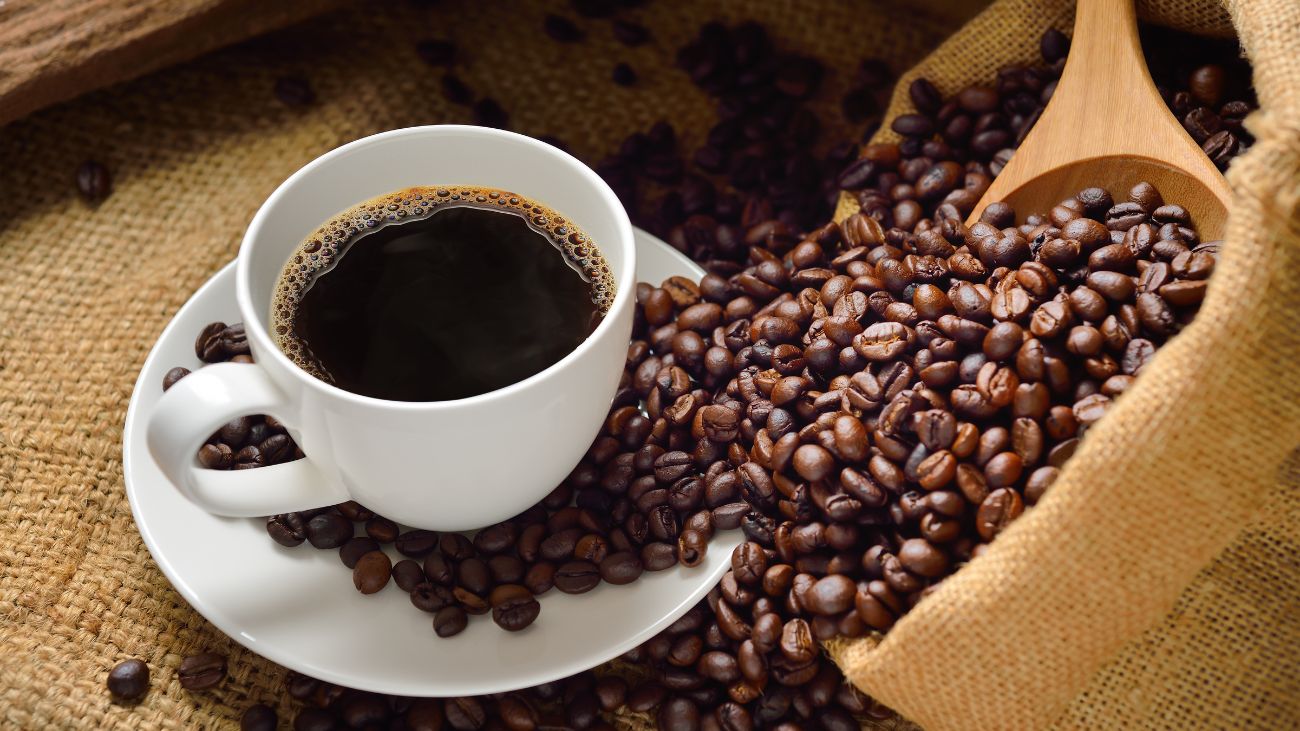 Descubre el café: historia, tipos y curiosidades de esta bebida popular Descubre el café: historia, tipos y curiosidades de esta bebida popular