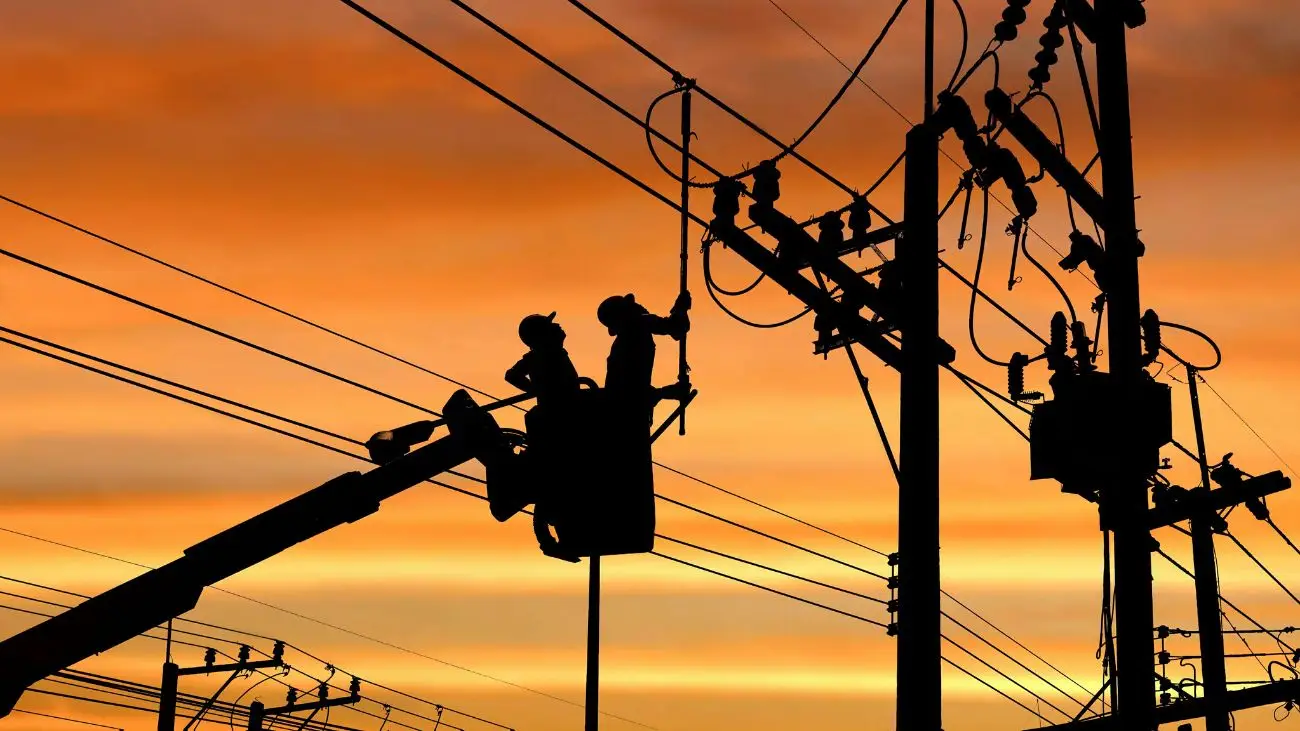 Cortes de luz programados afectarán a siete comunas de Santiago Cortes de luz programados afectarán a siete comunas de Santiago