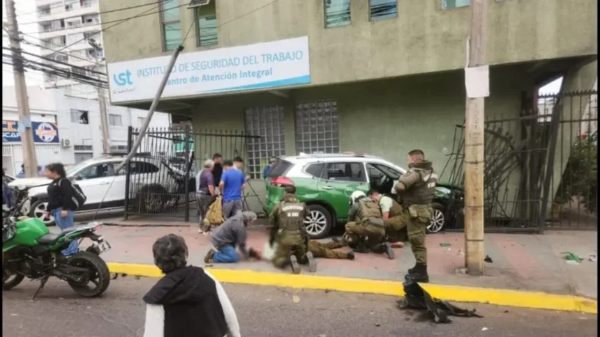 Colisión deja cuatro carabineros heridos en procedimiento policial en Iquique