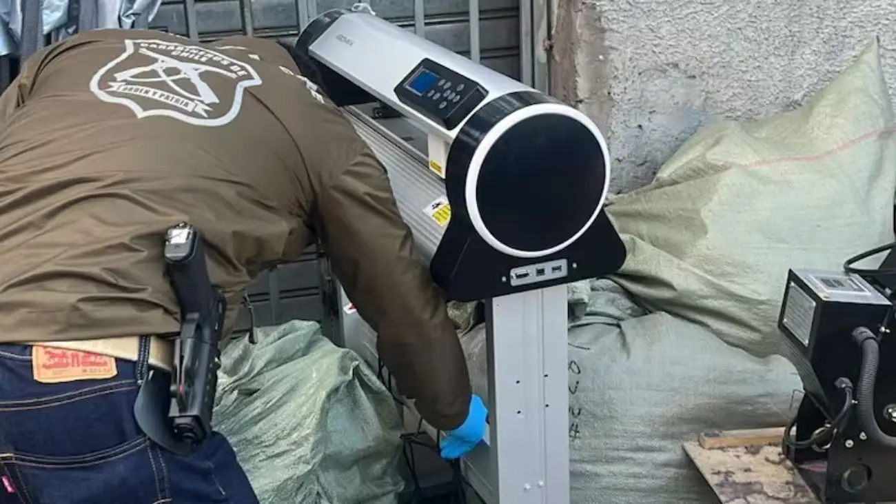 Operativo nocturno en barrio Meiggs termina con tonelada de decomisos