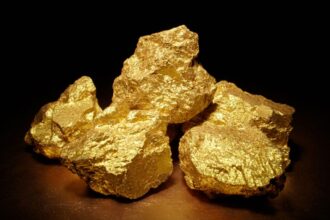 Producción de oro retrocede un 10,5% en el primer trimestre