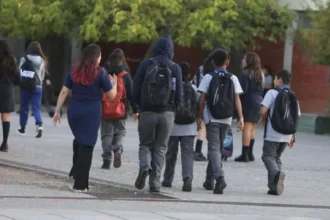 Vacaciones de invierno 2025: Fechas y regiones en Chile.