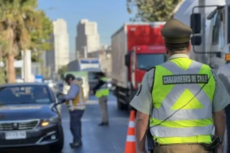 Restricción vehicular 2025: ¿Qué autos no pueden circular hoy?