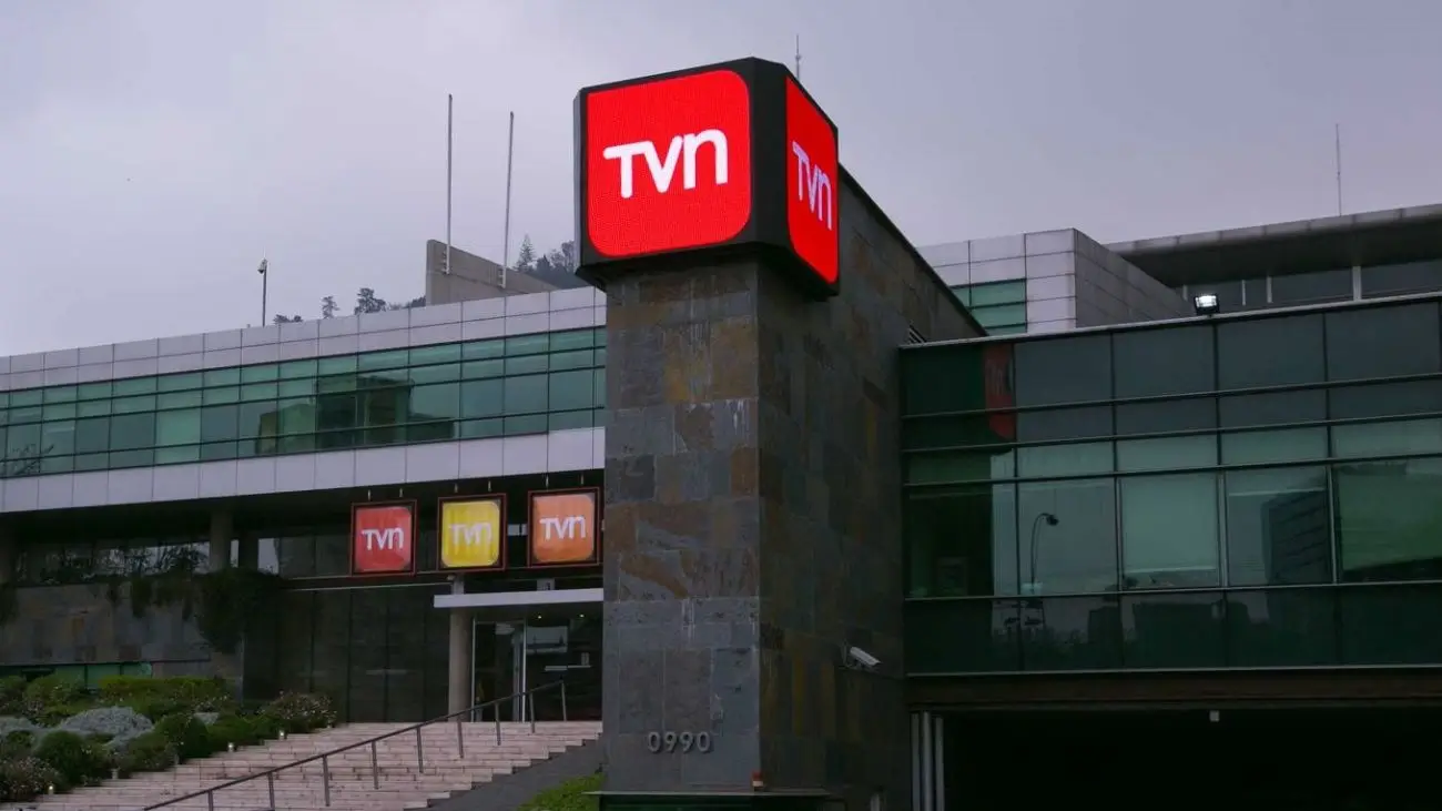 Crisis en TVN por uso irregular de licencias médicas en Chile Crisis en TVN por uso irregular de licencias médicas en Chile