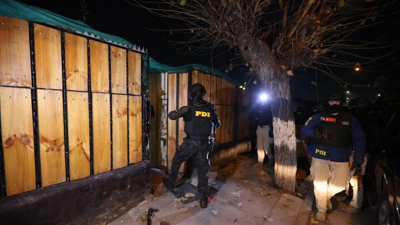 Allanamientos en El Bosque y San Bernardo por homicidios y secuestros
