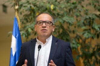 Héctor Ulloa solicita ley corta para combatir corrupción en Chile