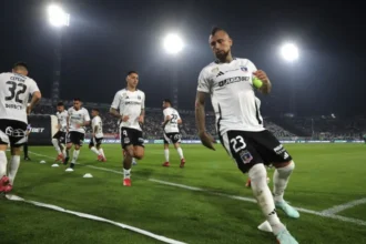 Colo Colo busca victoria en Copa Libertadores por premio económico