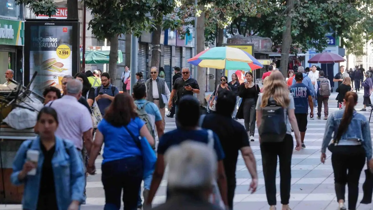 Desempleo en Chile: Tasa de 8,8% en febrero-abril 2025 Desempleo en Chile: Tasa de 8,8% en febrero-abril 2025