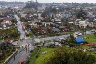 Tornado en Puerto Varas deja 319 hogares afectados por la catástrofe
