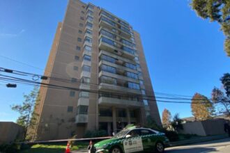 Dos niños caen desde un edificio en San Pedro de la Paz