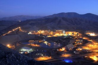 Minera Candelaria alcanza el 100% de energía renovable en sus operaciones durante 2024