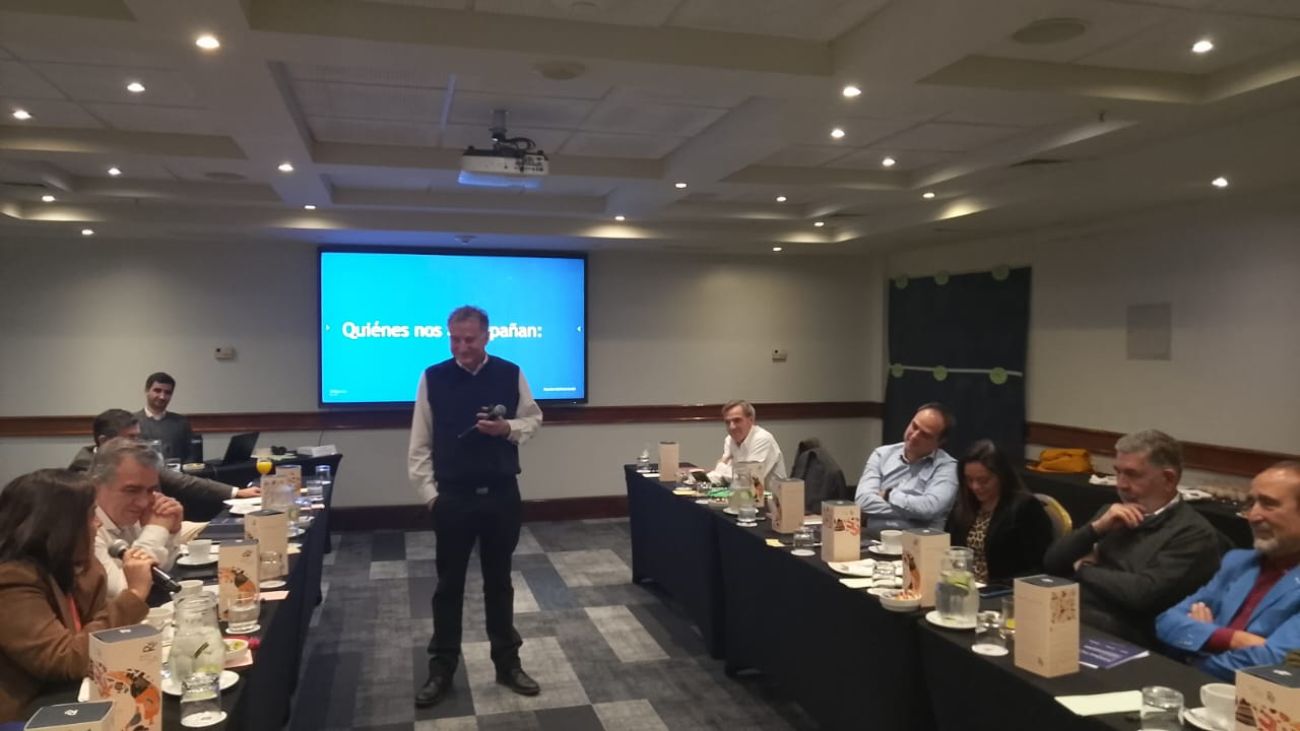 Symnetics presenta el Proyecto SOMA para la estatal minera Codelco Symnetics presenta el Proyecto SOMA para la estatal minera Codelco