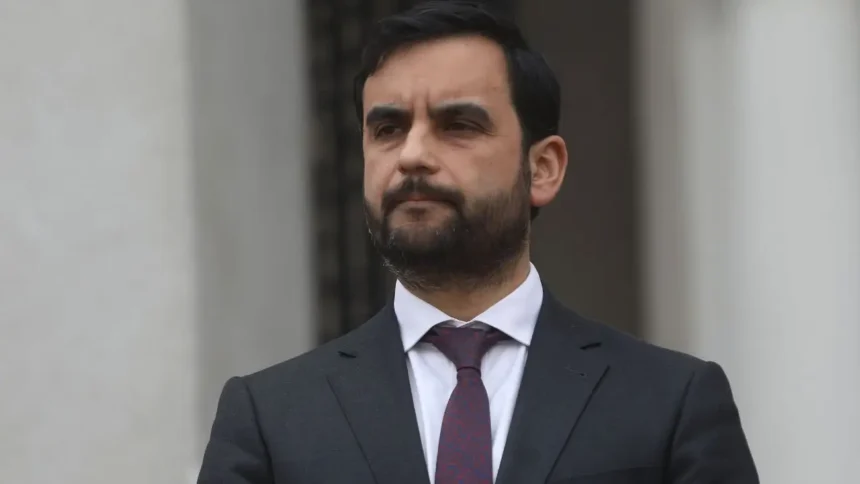 Ministro Gajardo defiende cambio de Penal de Punta Peuco