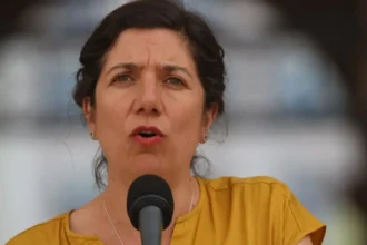 Ministra Aisén Etcheverry defiende resultados del Gobierno: ¡Cambio positivo!