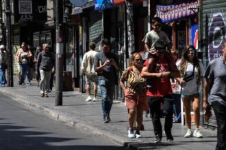 Desempleo de extranjeros en Chile: tasas y análisis por género