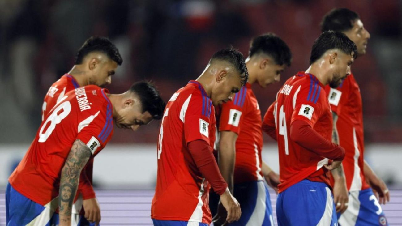 Bajas de última hora en la Roja: ¿Quiénes reemplazarán a Díaz y Cabral? Bajas de última hora en la Roja: ¿Quiénes reemplazarán a Díaz y Cabral?