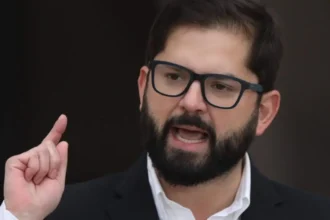 Presidente Boric defiende principios ante posibles amenazas comerciales de Israel