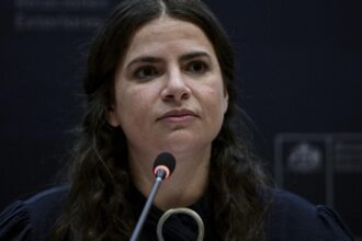 Diputados UDI advierten a ministra Orellana sobre cruce político controversial