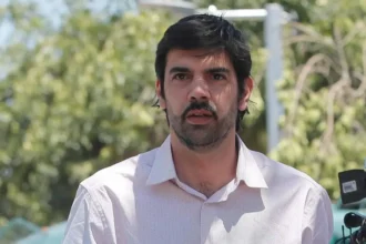 Fiscal confirma avances en investigación por facturas falsas de diputado Lavín