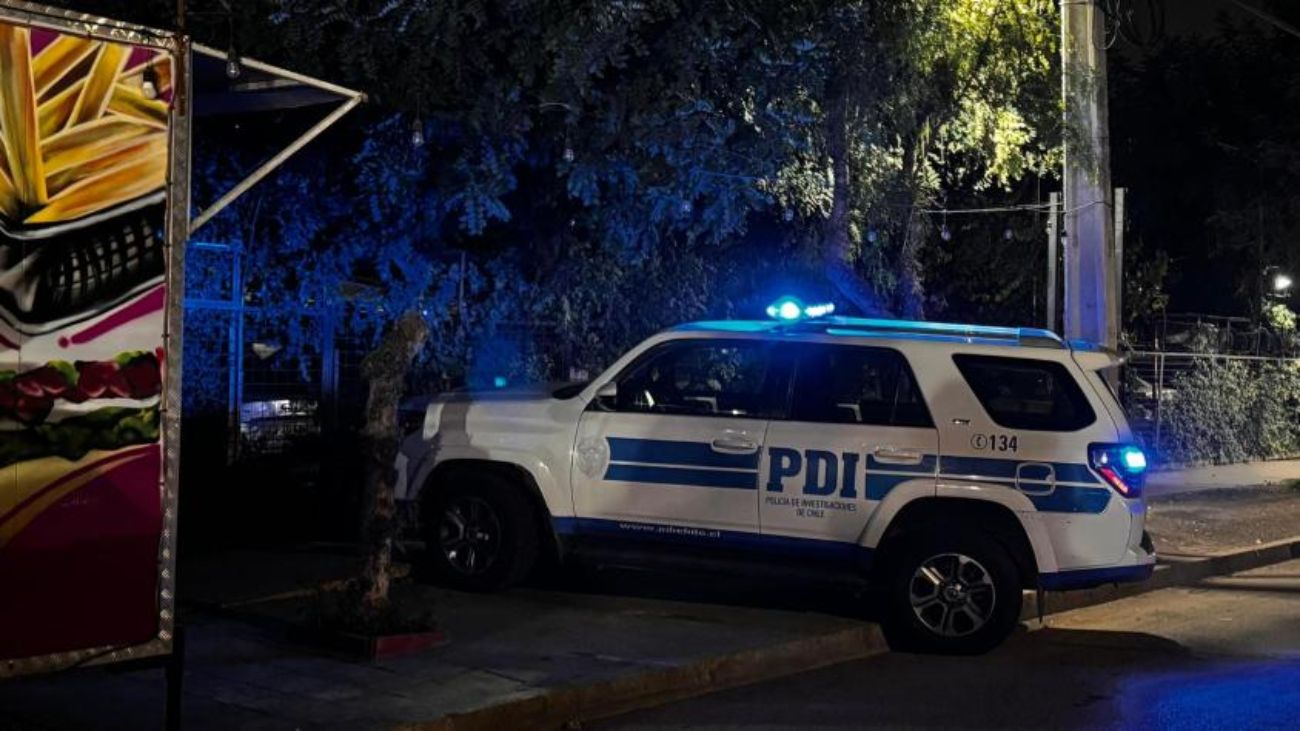 Violento robo en Renca: Asaltantes armados sustraen $2 millones en especies Violento robo en Renca: Asaltantes armados sustraen $2 millones en especies