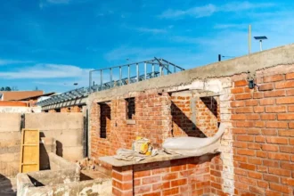 Reconstrucción en Quilpué: 50 casas de 64 m² para afectados del incendio