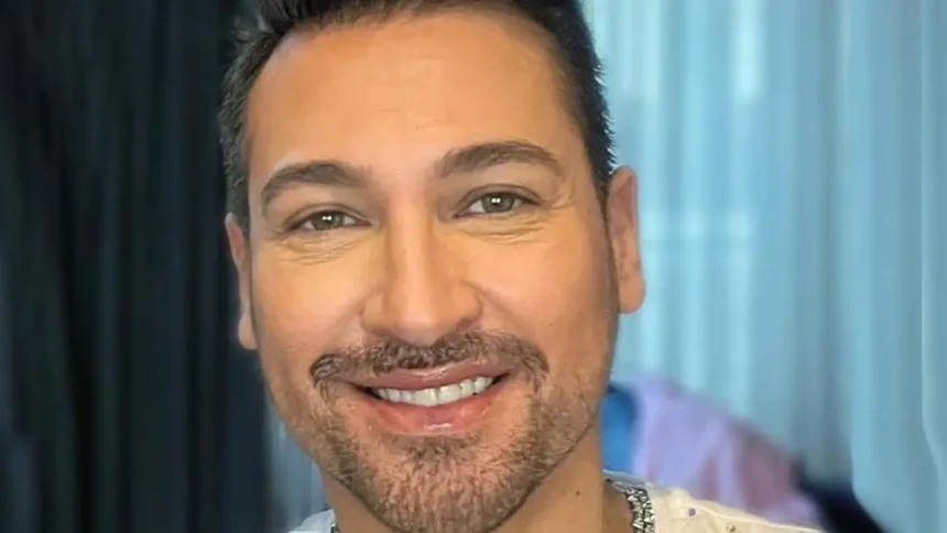 Pablo Ruiz genera controversia al cobrar 100 dólares por ingresar a su fiesta