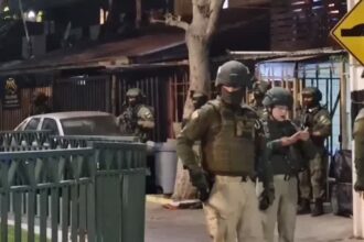 Operativo policial en Las Condes: detienen a cinco con drogas y armas