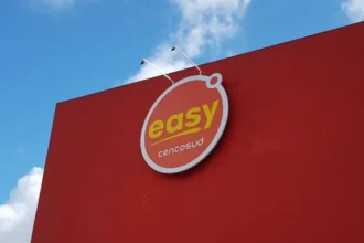 Disputa laboral de reponedor en Easy: giro inesperado en juicio