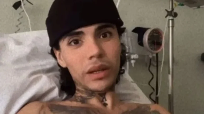 Leo Méndez Jr. recibe apoyo familiar en Suecia tras operación