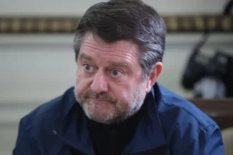 Posible destitución de Claudio Orrego: Chile Vamos define su postura