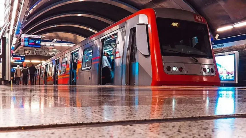 Aumento en tarifas y descuentos del Metro de Santiago