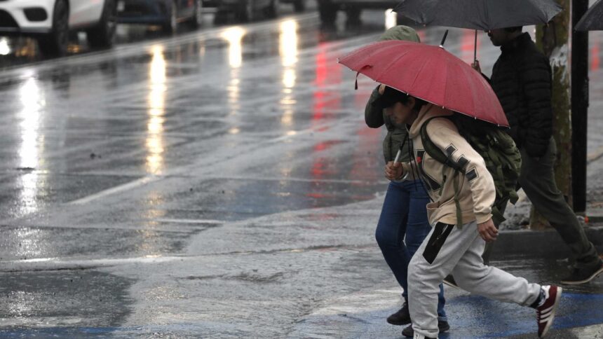 Lluvia y viento: pronóstico del tiempo para este miércoles en Chile