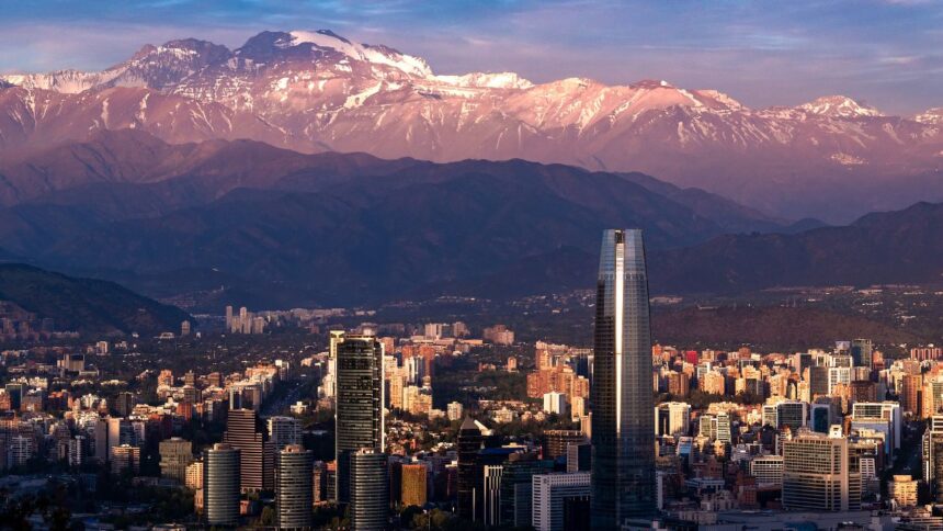 Anglo American y Enel X se unen para reemplazar 11 mil calefactores en Santiago