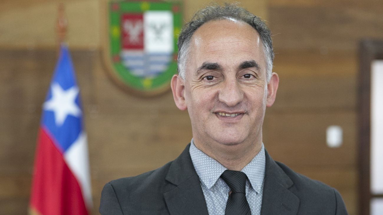 Concejal de Puerto Varas investigado por licencia falsa y viaje indebido Concejal de Puerto Varas investigado por licencia falsa y viaje indebido