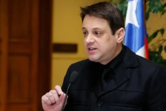 Expulsión del Diputado Gaspar Rivas y Cambio en la Presidencia Parlamentaria