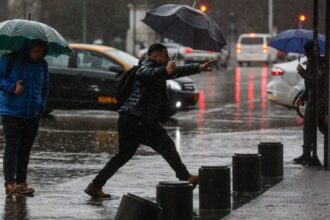 Lluvias y vientos fuertes en Chile: pronóstico para este jueves 12