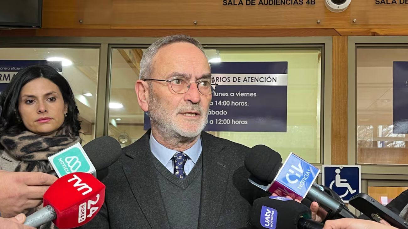 Gobernador de La Araucanía presenta querella por fraude al Fisco Gobernador de La Araucanía presenta querella por fraude al Fisco