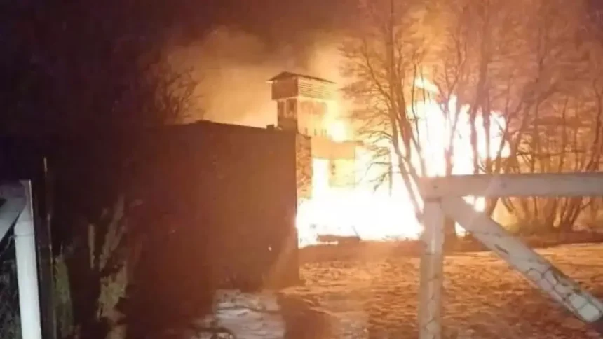 Atentado en Curacautín: Capilla destruida por fuego en La Araucanía